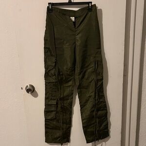 Women’s Olive Silky V Cut Cargo Pants
